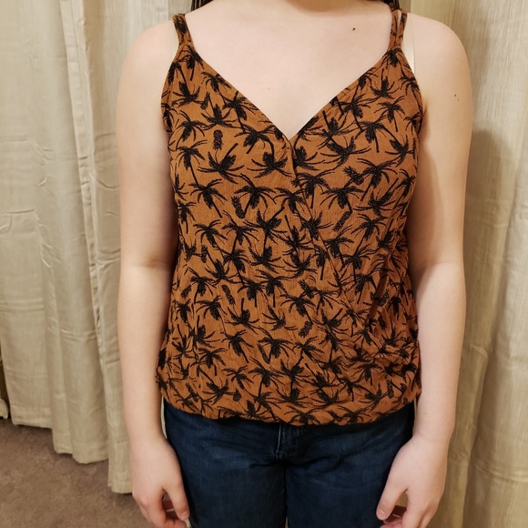 Mossimo tank top - Picture 1 of 6